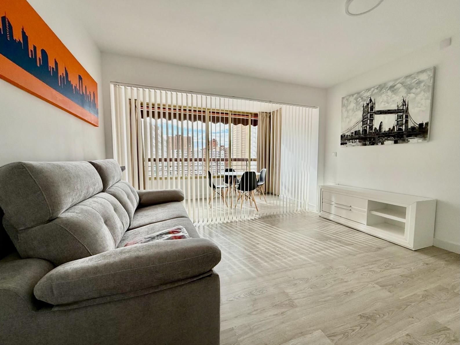 Living room of Study for sale in Benidorm  with Terrace and Community pool