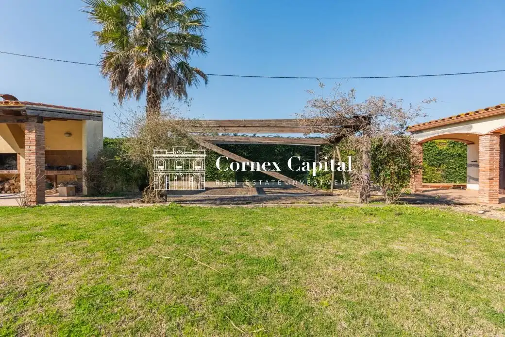 Finca rústica en venda en Torroella de Montgrí amb Aire condicionat, Calefacció i Jardí privat