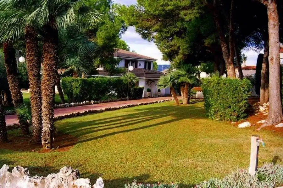 Jardín de Finca rústica en venta en El Vendrell con Aire acondicionado, Terraza y Trastero