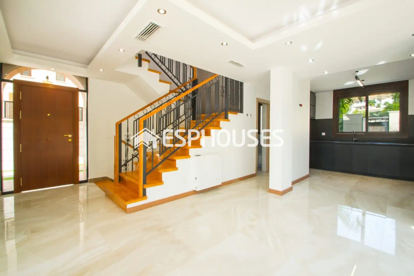 Villa avec piscine à vendre à Golf Bahía, imagen 11