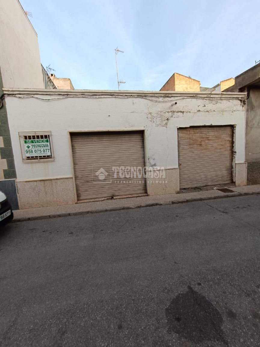 Exterior view of Single-family semi-detached for sale in Motril