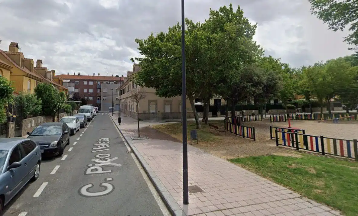 Vista exterior de Estudi en venda en Salamanca Capital amb Aire condicionat i Calefacció