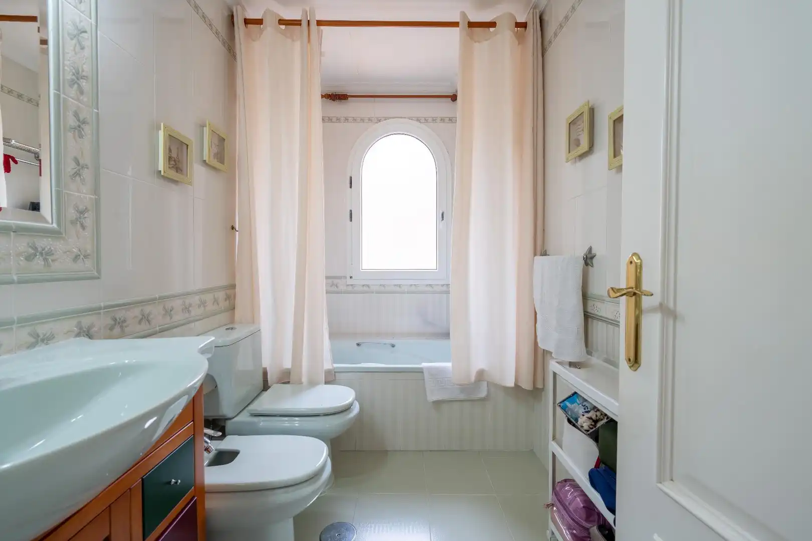 Bathroom of Houses for sale in Roquetas de Mar  with Air Conditioner, Private garden and Terrace