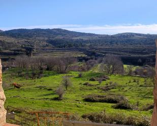 Casa o xalet en venda en La Pobla de Benifassà amb Calefacció i Traster