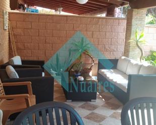 Terrassa de Casa adosada en venda en Castellón de la Plana / Castelló de la Plana amb Aire condicionat, Jardí privat i Terrassa