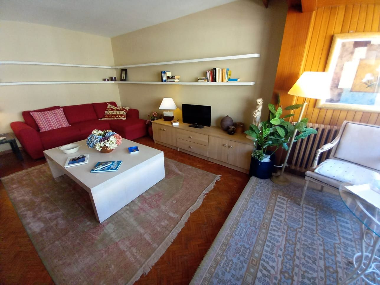 Living room of Flat for sale in  Pamplona / Iruña  with Heating, Parquet flooring and Furnished