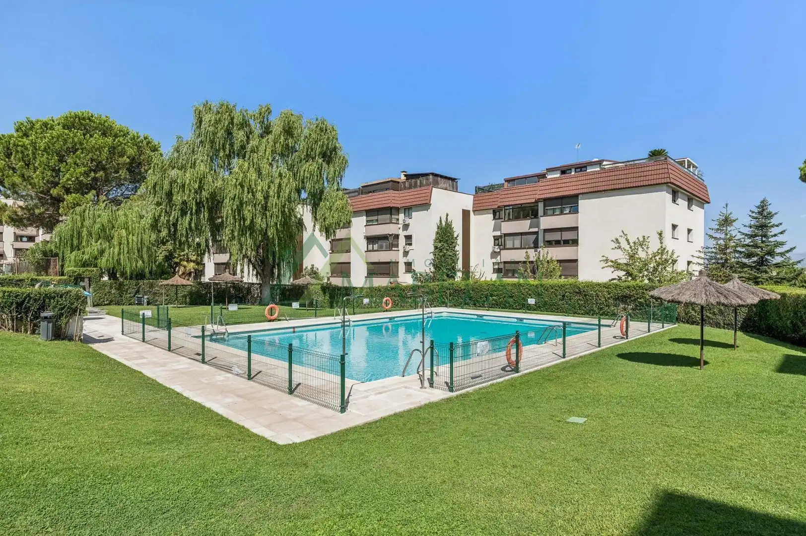 Swimming pool of Flat for rent in Las Rozas de Madrid  with Heating, Furnished and Community pool