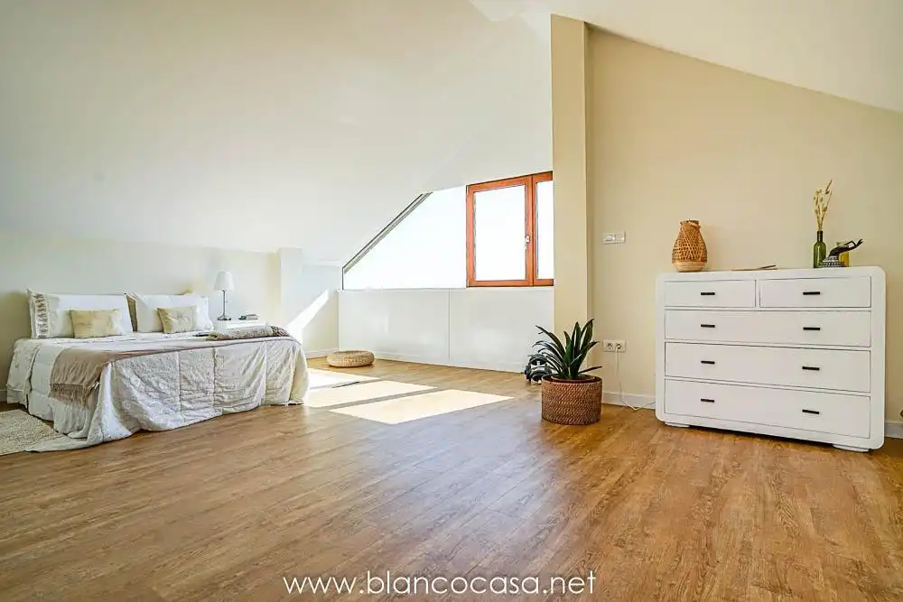 Bedroom of Houses for sale in Carballo  with Heating, Private garden and Storage room