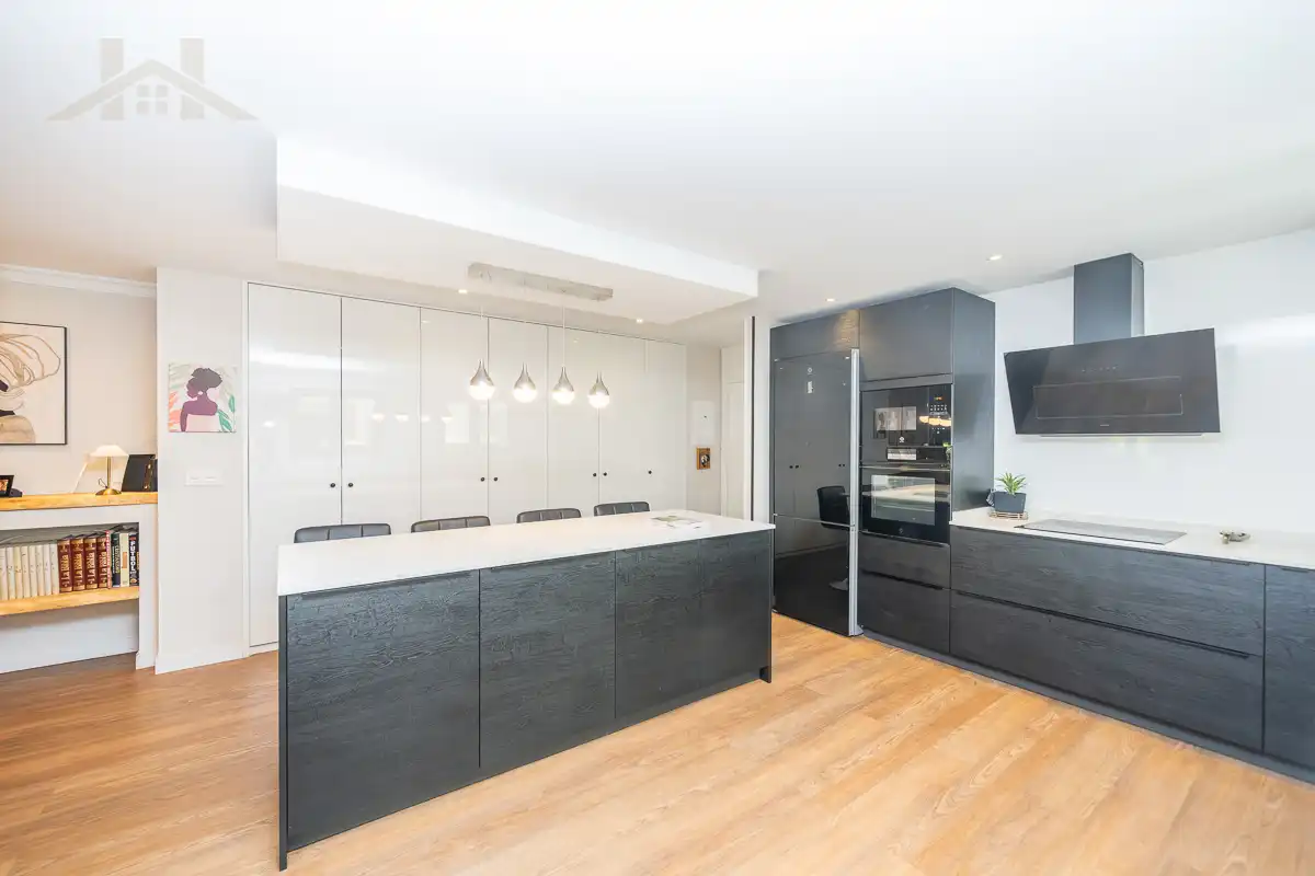 Kitchen of Flat for sale in El Escorial  with Air Conditioner, Heating and Parquet flooring