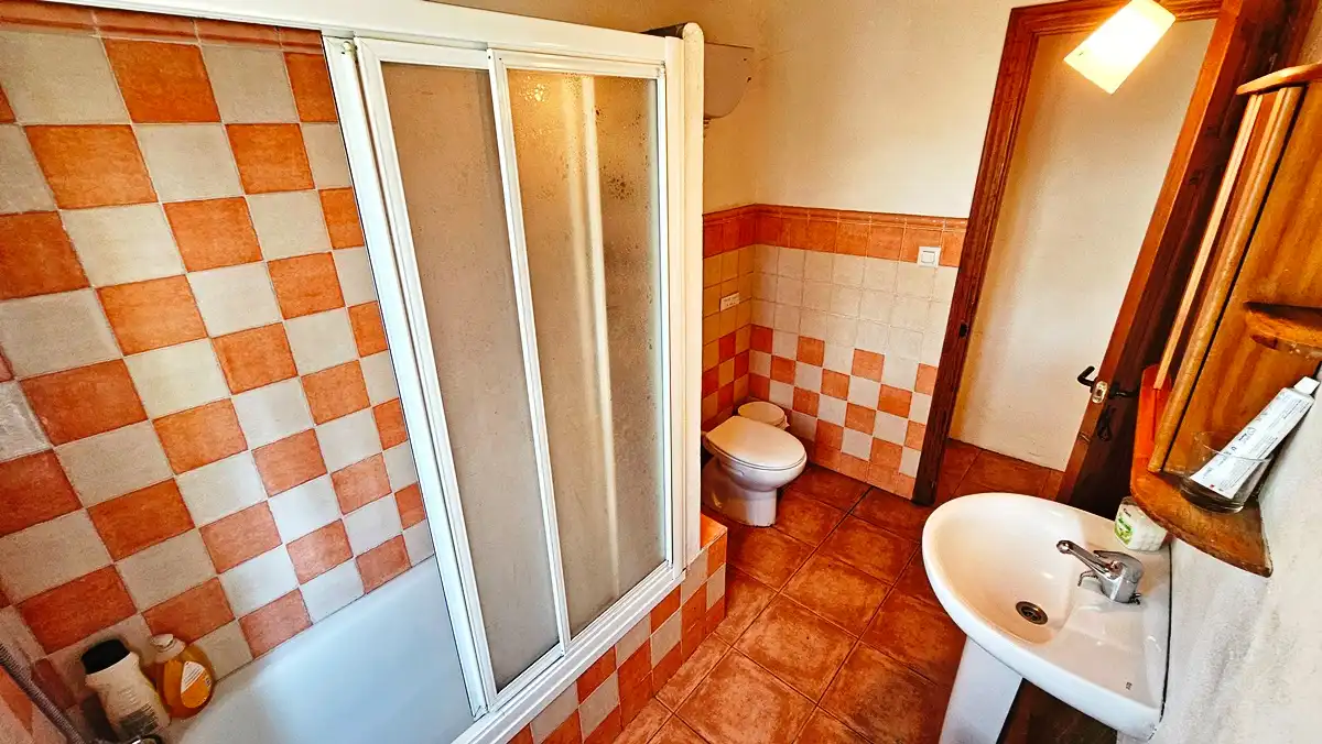 Bany de Casa o xalet en venda en Los Marines amb Jardí privat, Terrassa i Traster