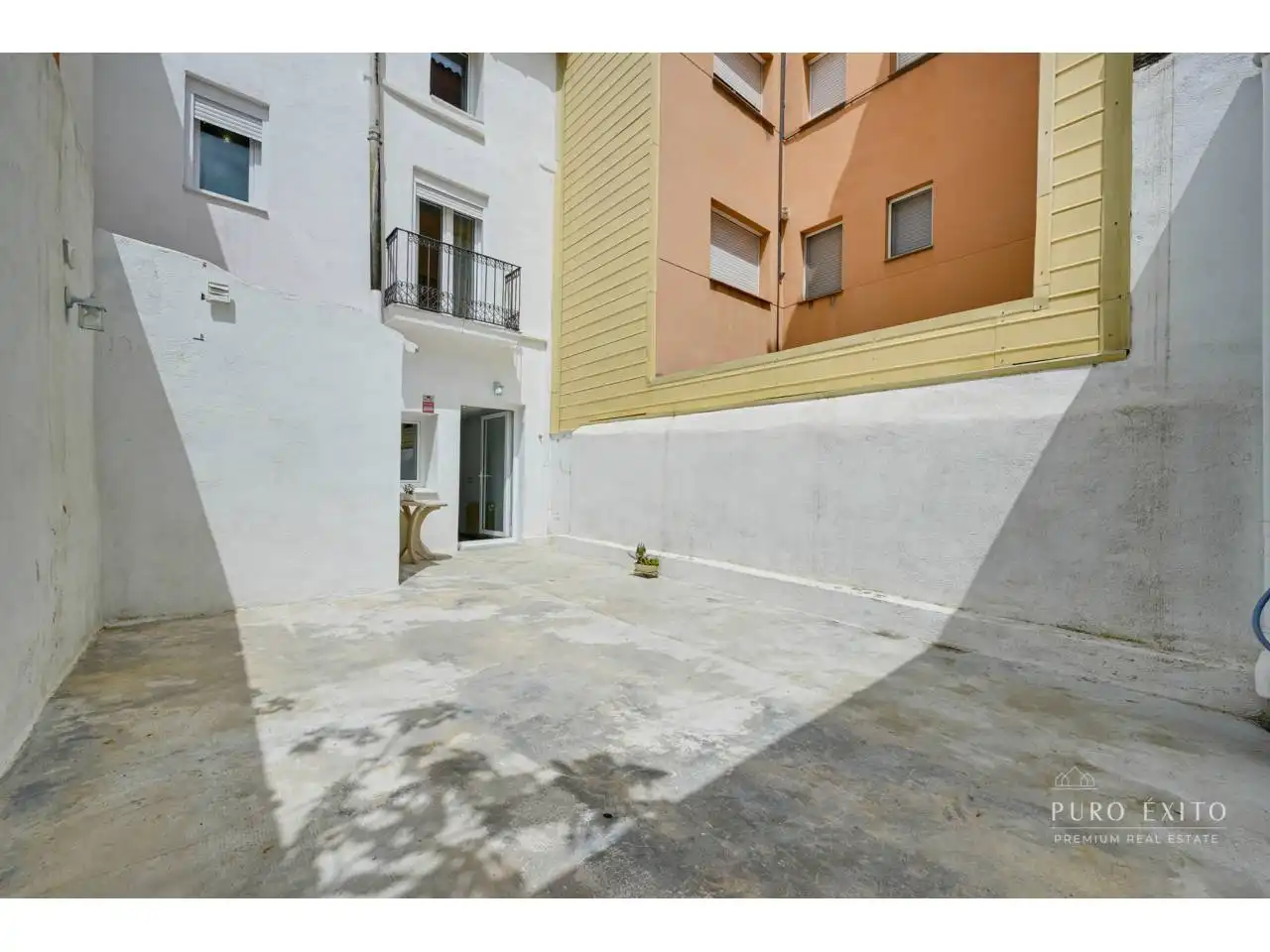 Vista exterior de Casa o xalet en venda en Parets del Vallès amb Calefacció i Terrassa