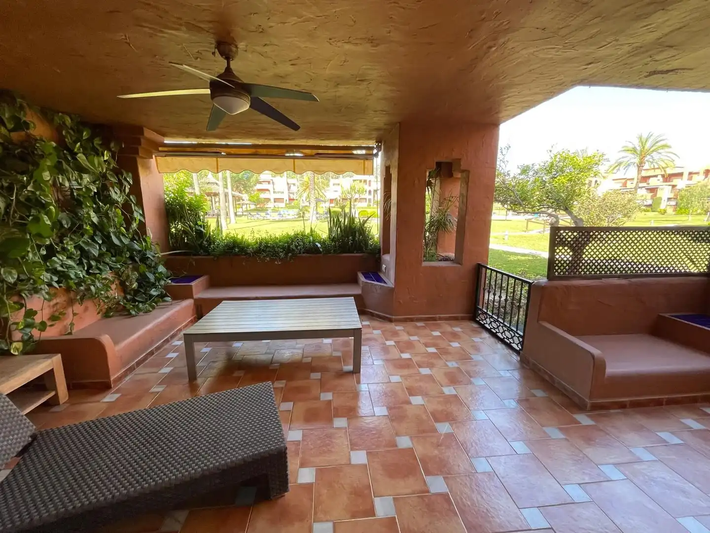Terrace of Flat for rent in Estepona  with Air Conditioner, Terrace and Storage room