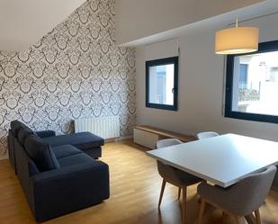 Sala d'estar de Apartament de lloguer en Girona Capital amb Aire condicionat