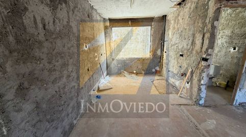Foto 4 de Piso en venta en Calle Tenderina Baja, Cerdeño - El Palais - Mercadín, Oviedo