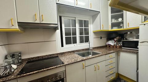 Foto 3 de Pis en venda a Carrer Doctor Torras I Bages, Santa Rosa, Santa Coloma de Gramenet