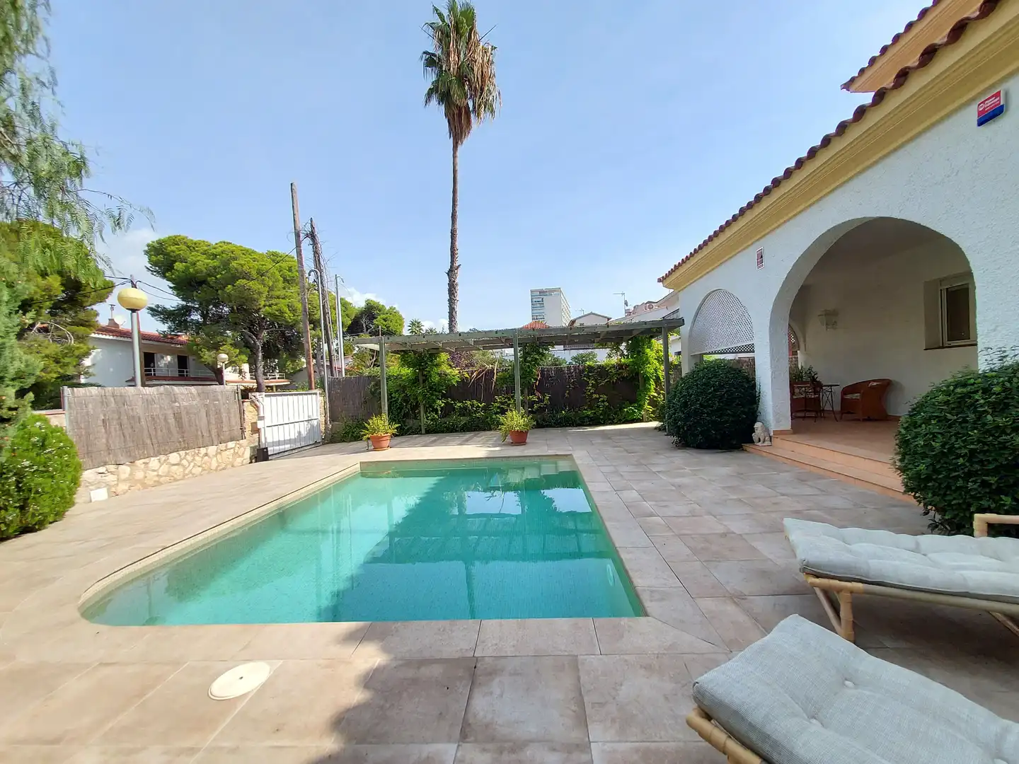 Swimming pool of Houses for sale in El Vendrell  with Air Conditioner, Heating and Private garden