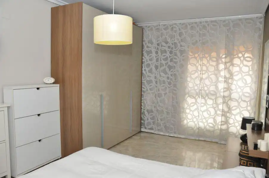 Habitación de Piso en venta en Xirivella con Aire acondicionado, Calefacción y Trastero