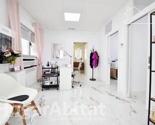 Bathroom of Flat for sale in Almoines  with Air Conditioner, Heating and Alarm