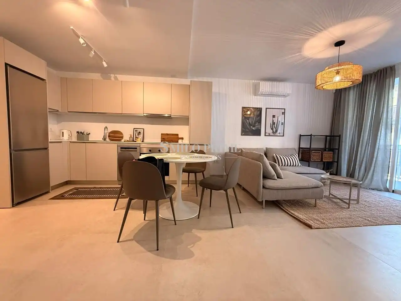 Living room of Flat for rent in Guía de Isora  with Air Conditioner, Storage room and Furnished