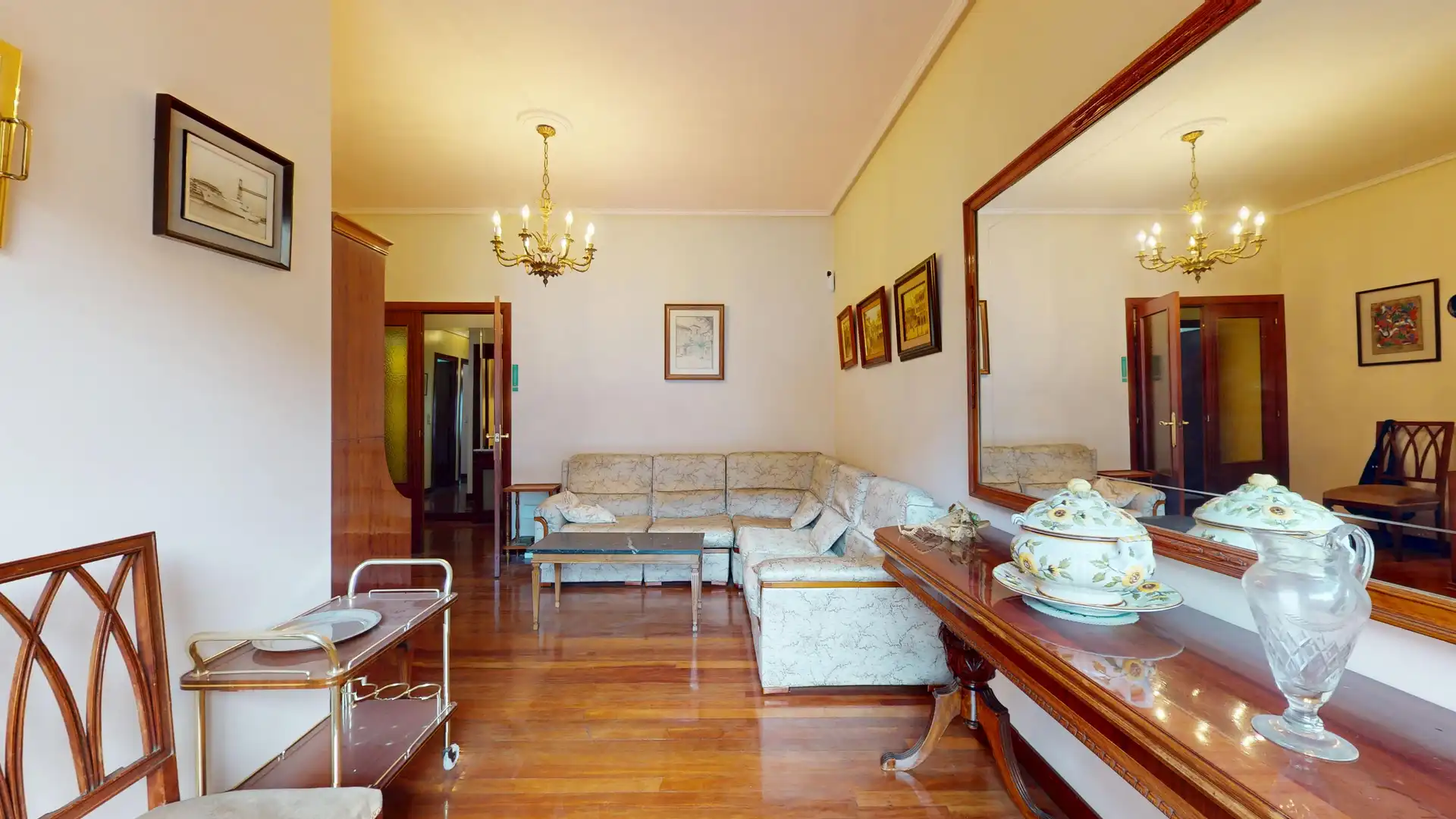 Living room of Flat for sale in Bilbao   with Terrace