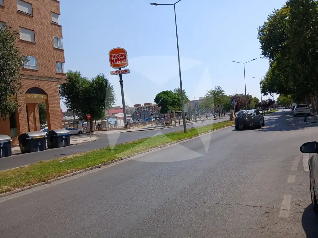 Parking of Garage for rent in Badajoz