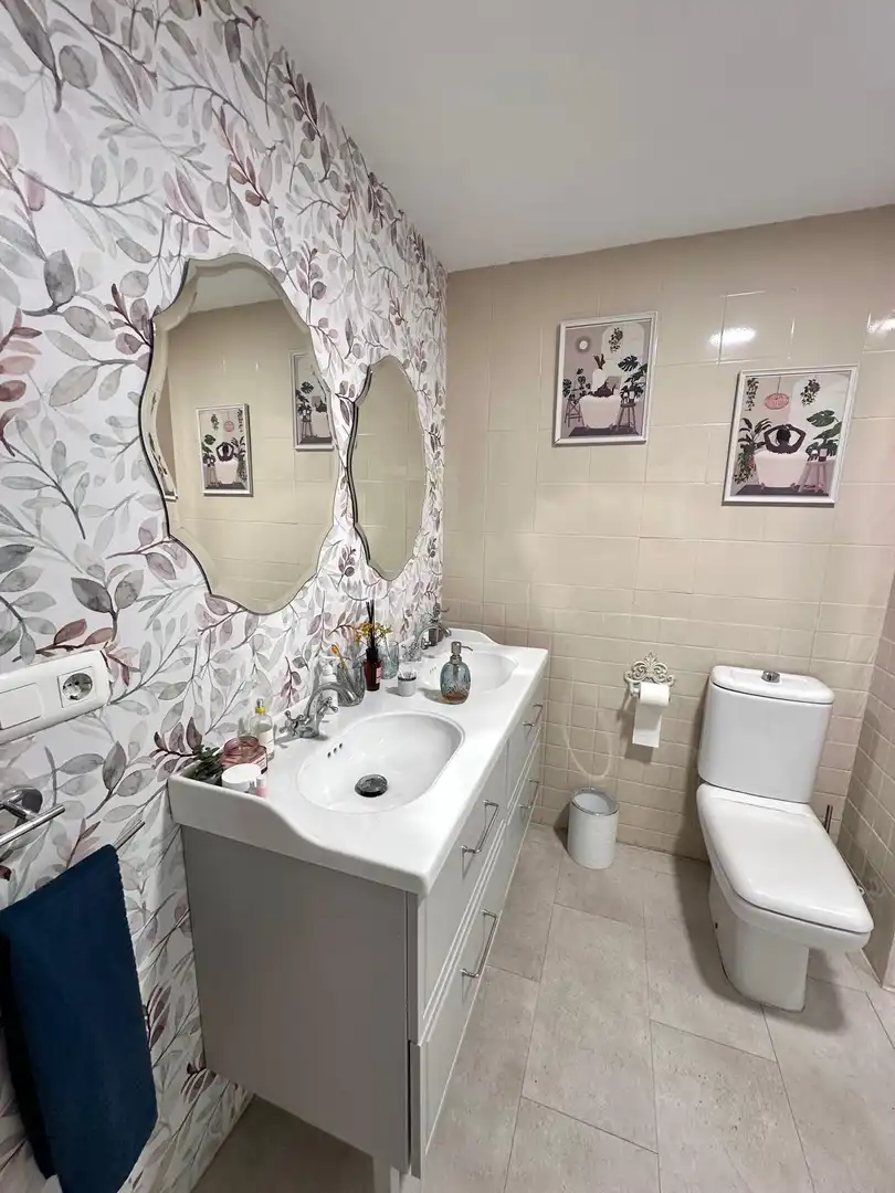 Baño de Apartamento en venta en Marbella con Jardín privado, Terraza y Trastero