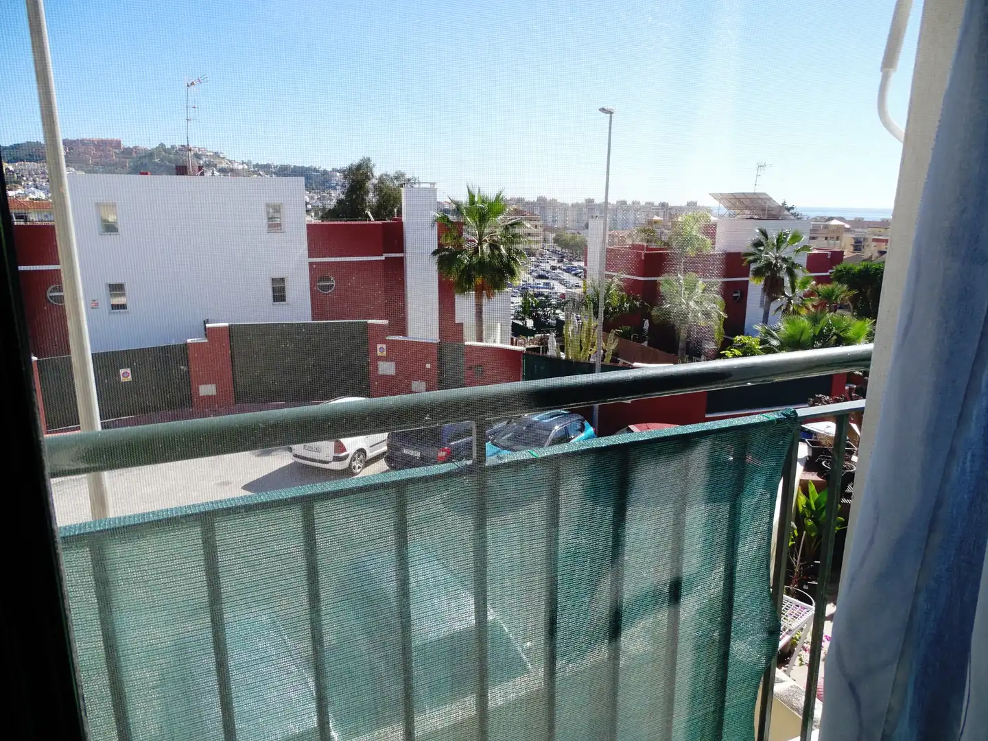 Vista exterior de Casa adosada en venta en Rincón de la Victoria con Aire acondicionado, Calefacción y Jardín privado