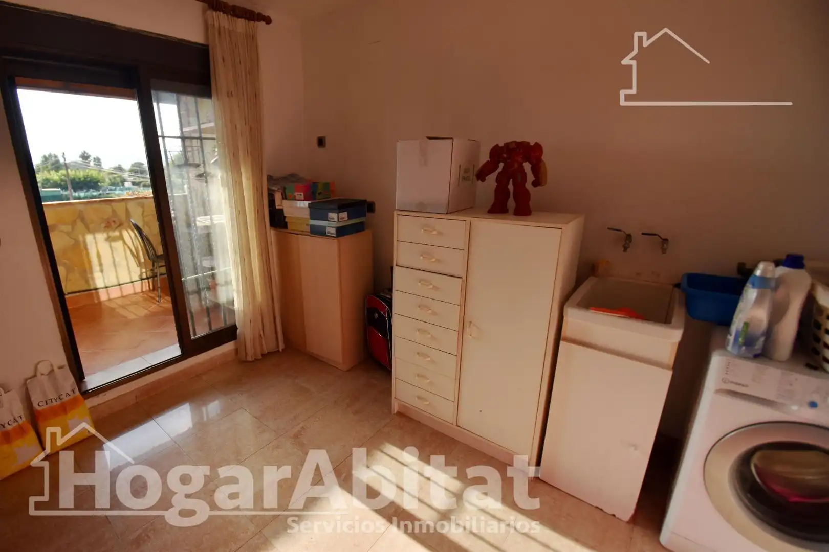 Schlafzimmer von Haus oder Chalet zum Verkauf in Castellón de la Plana / Castelló de la Plana mit Klimaanlage, Privatgarten und Terrasse