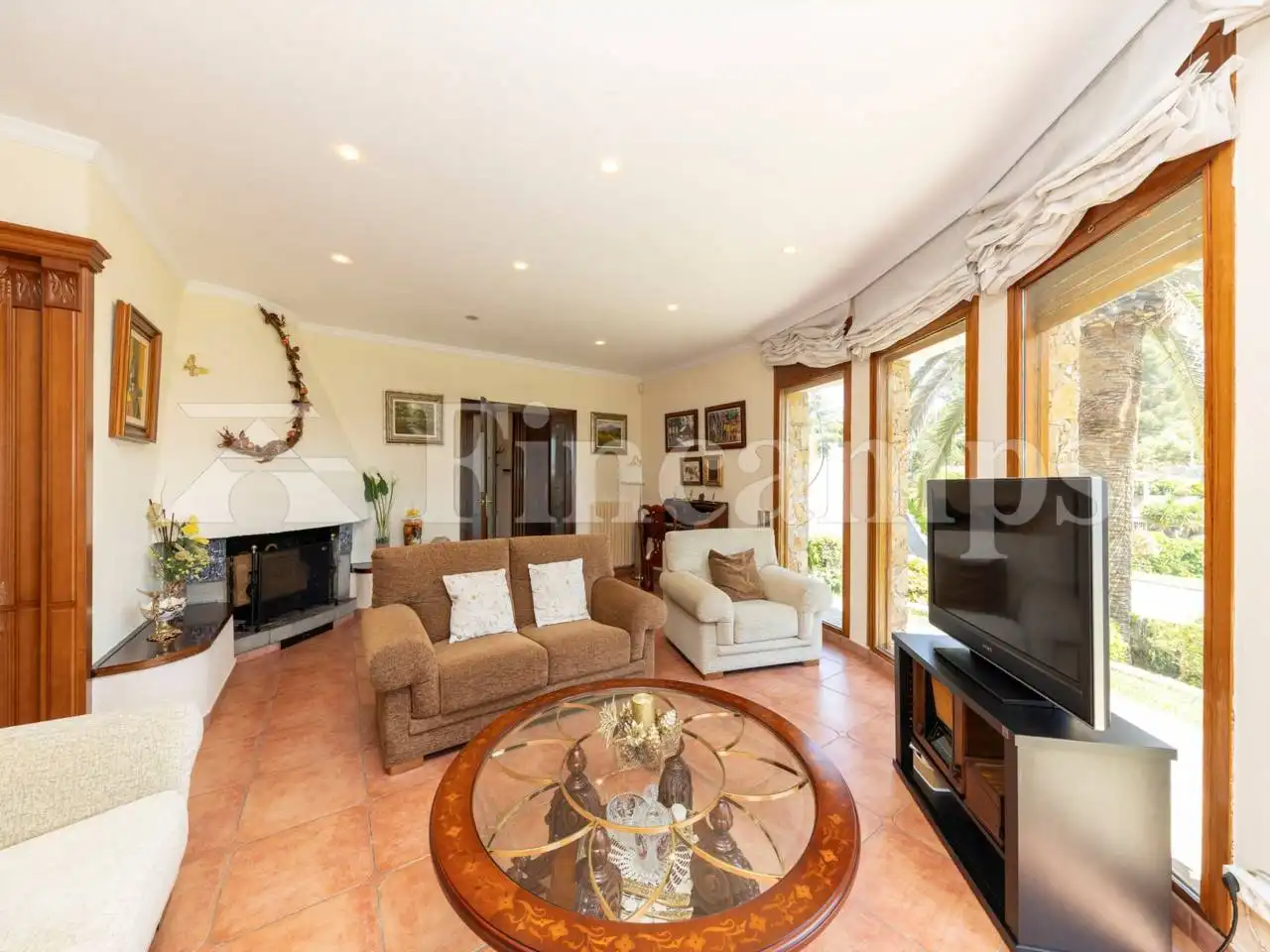 Wohnzimmer von Haus oder Chalet zum Verkauf in Cerdanyola del Vallès mit Klimaanlage, Heizung und Privatgarten