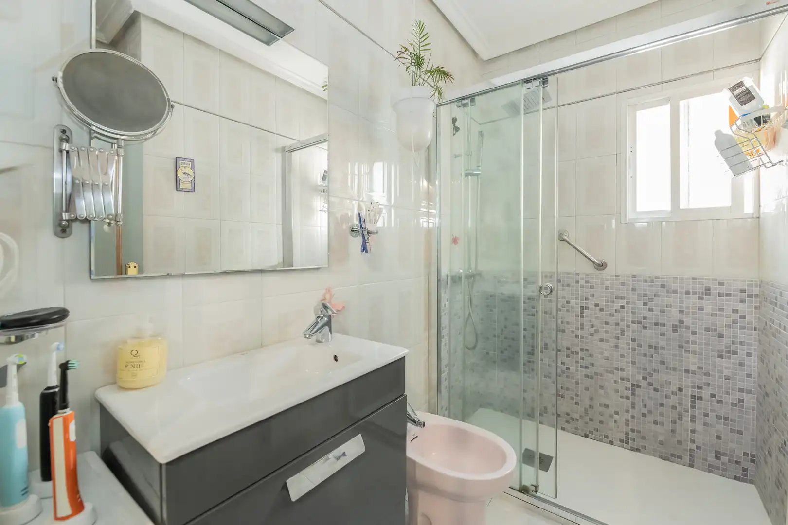 Baño de Piso en venta en Madrid con Aire acondicionado y Calefacción