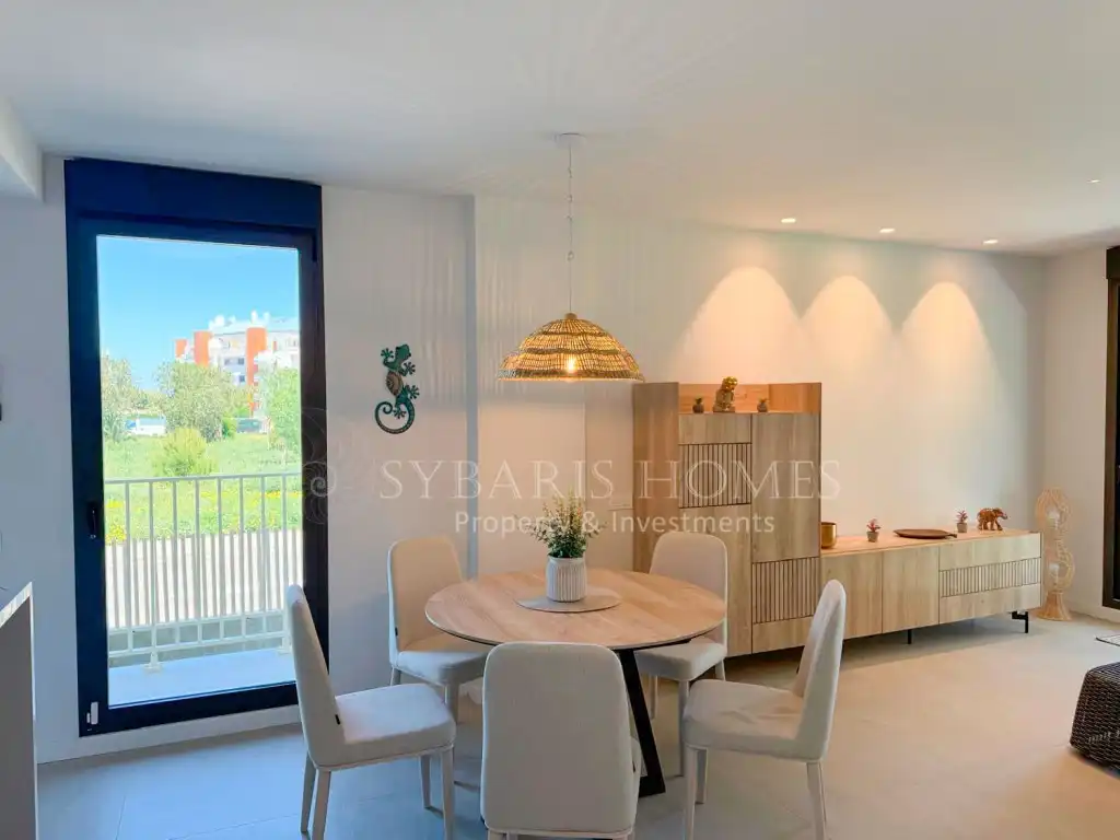 Mini appartamento con piscina in vendita a Carrer D'Albiorix, imagen 3