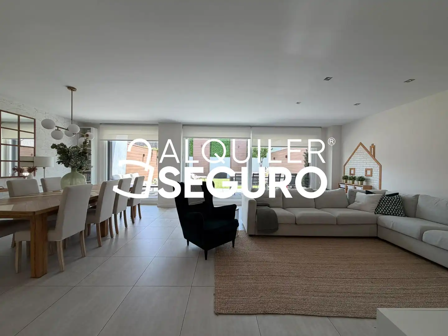 Sala de estar de Casa o chalet de alquiler en Boadilla del Monte con Aire acondicionado, Calefacción y Terraza
