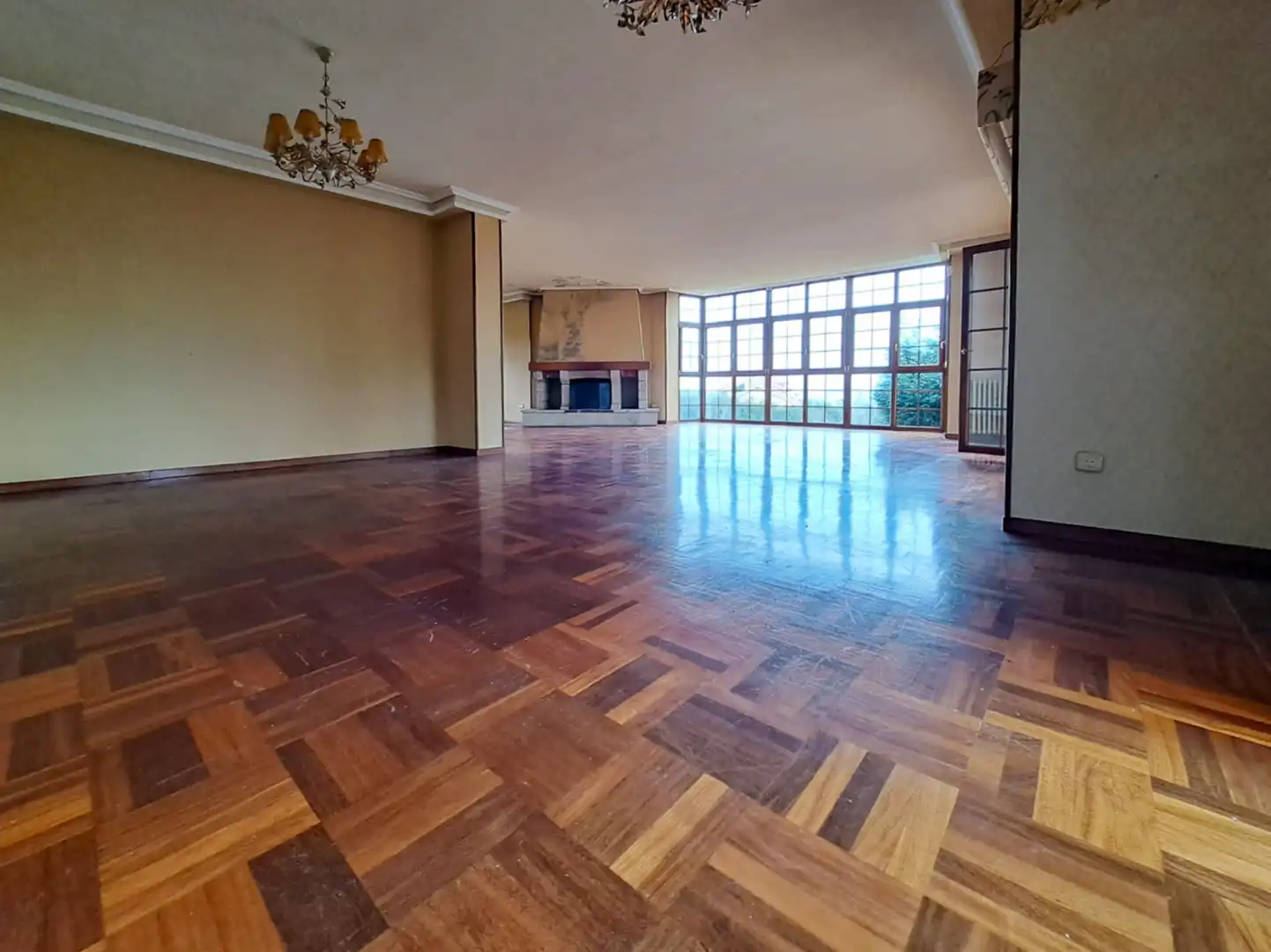 Living room of Houses for sale in Castrillón  with Heating, Private garden and Parquet flooring