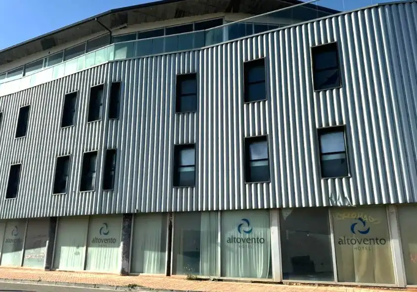Edifici en venda a Agustina de Aragón, 2, La Muela