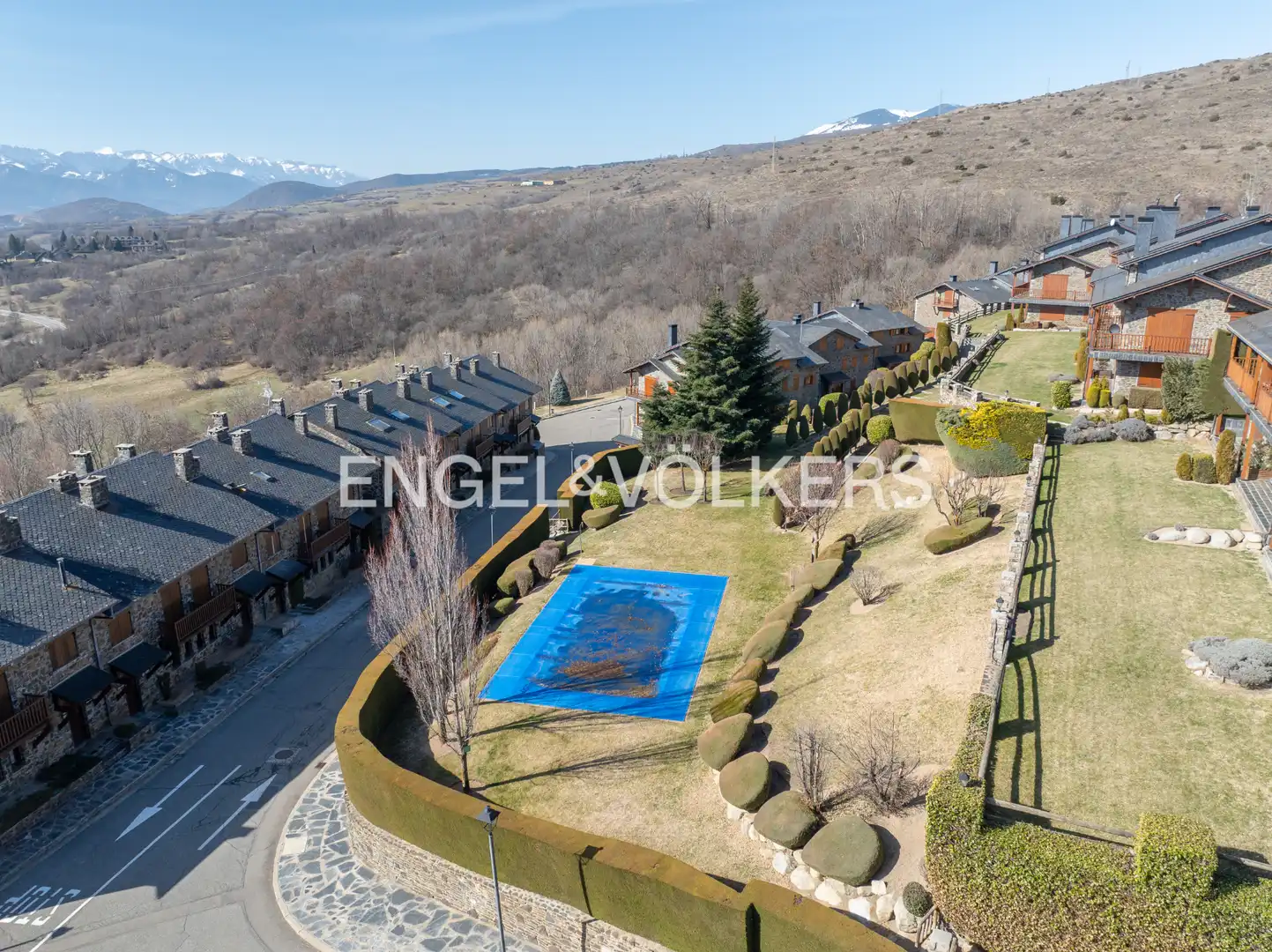 Vista exterior de Dúplex en venta en Ger con Calefacción, Parquet y Terraza