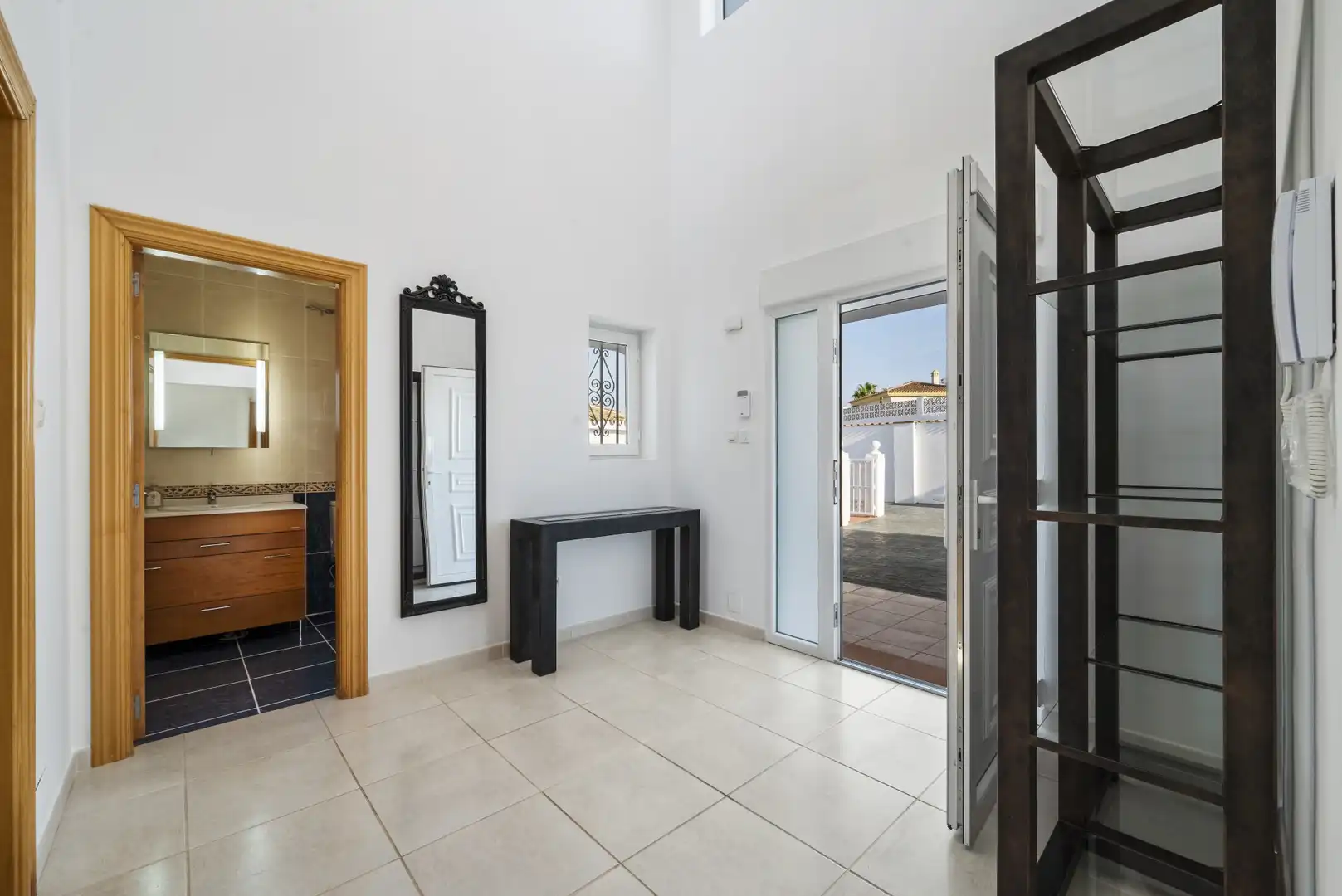 Houses for sale in Mijas  with Air Conditioner, Private garden and Terrace
