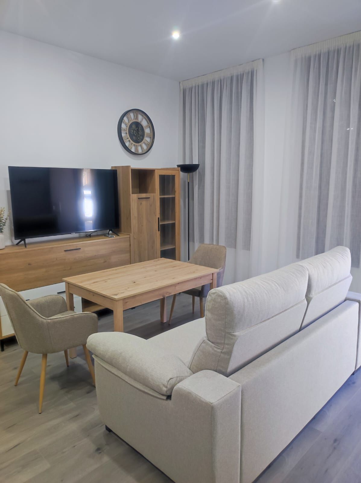 Piso de alquiler en Calle Feria, Ollerías - San Cayetano