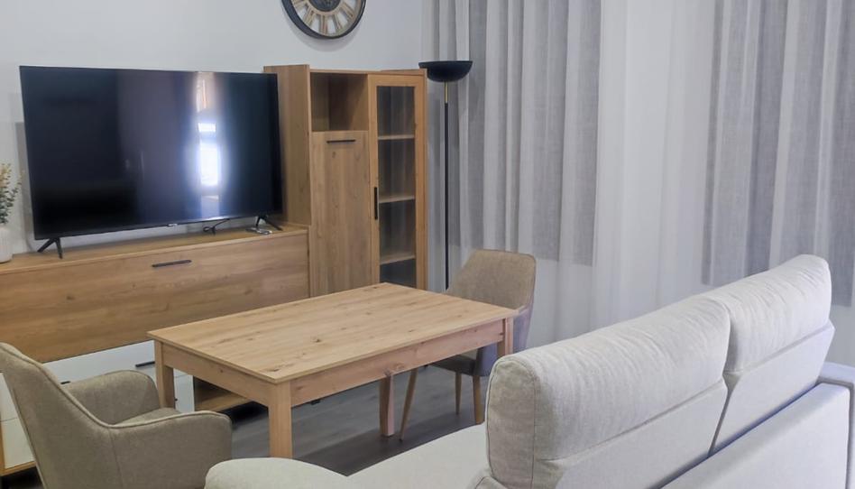 Photo 1 of Flat to rent in Calle Feria, Ollerías - San Cayetano, Córdoba