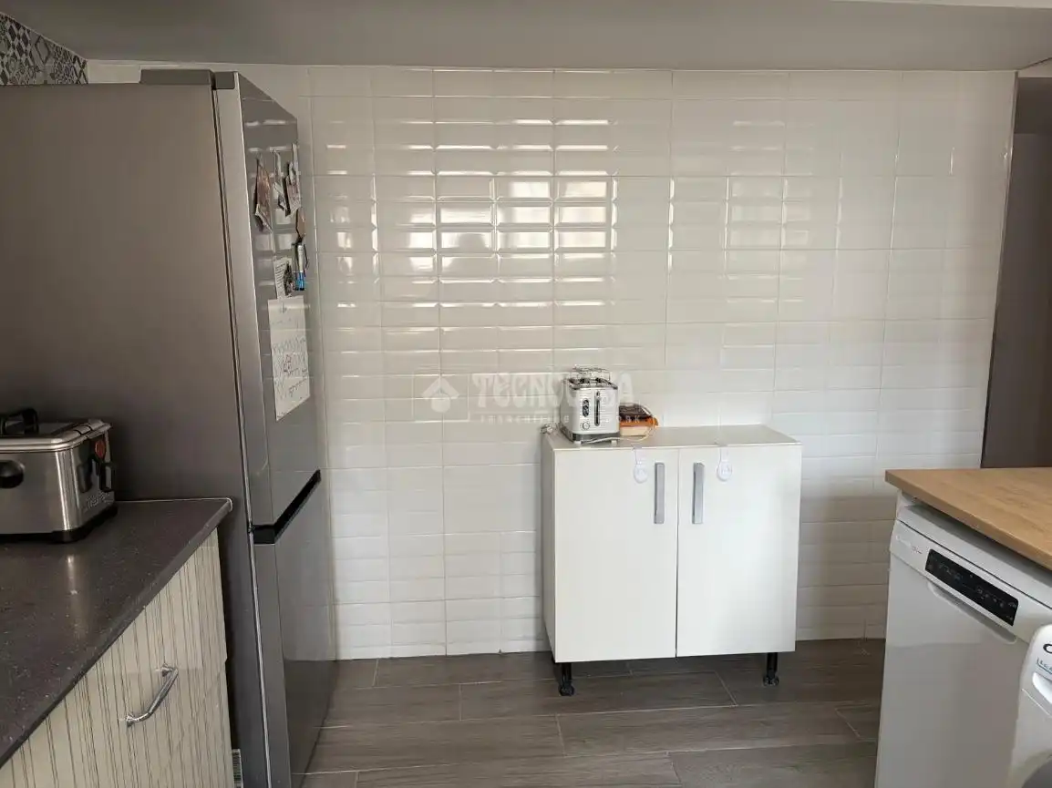 Cocina de Casa adosada en venta en Sevilla con Aire acondicionado