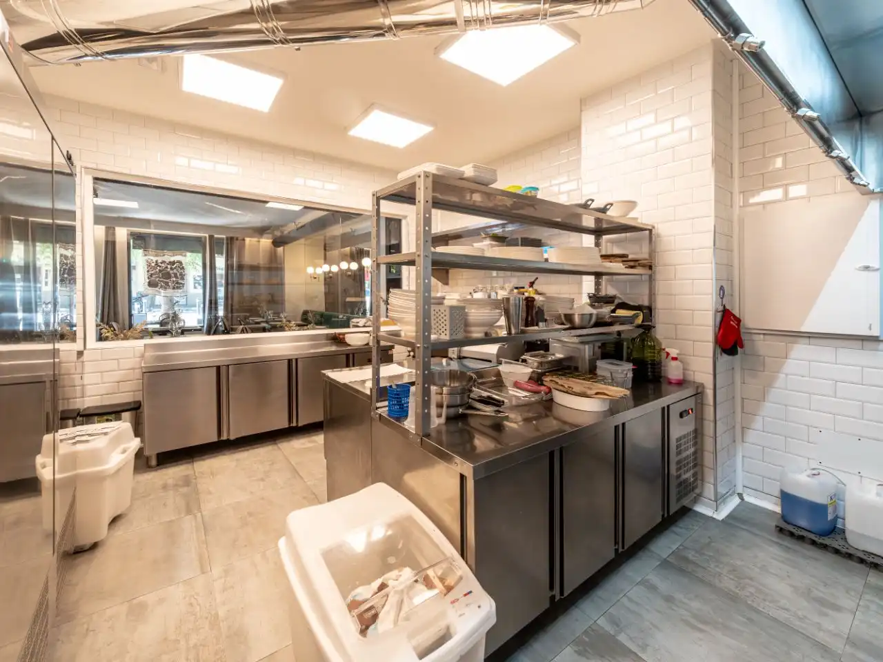Cocina de Local en traspaso en Madrid con Aire acondicionado, Calefacción y Terraza