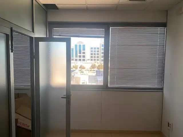 Oficina con ascensor en venta en Calle Astronomía, imagen 3