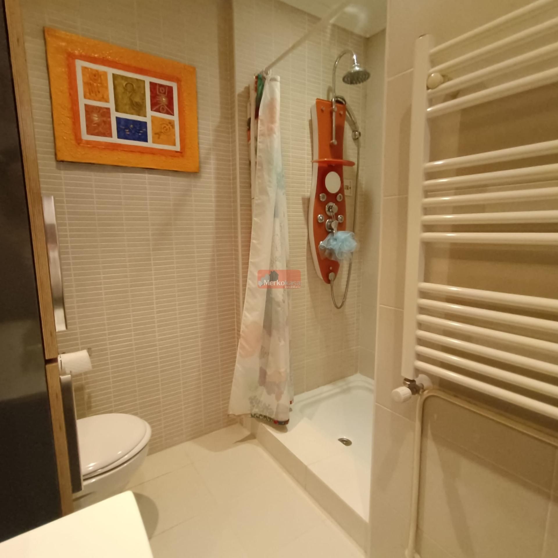 Bany de Dúplex en venda en Lugo Capital amb Calefacció