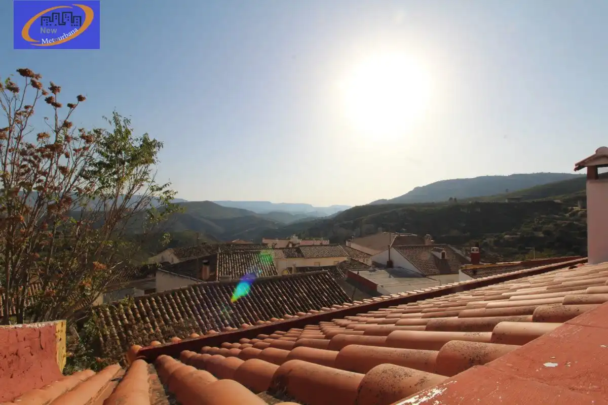 Exterior view of Houses for sale in Cortes de Pallás  with Air Conditioner, Heating and Terrace