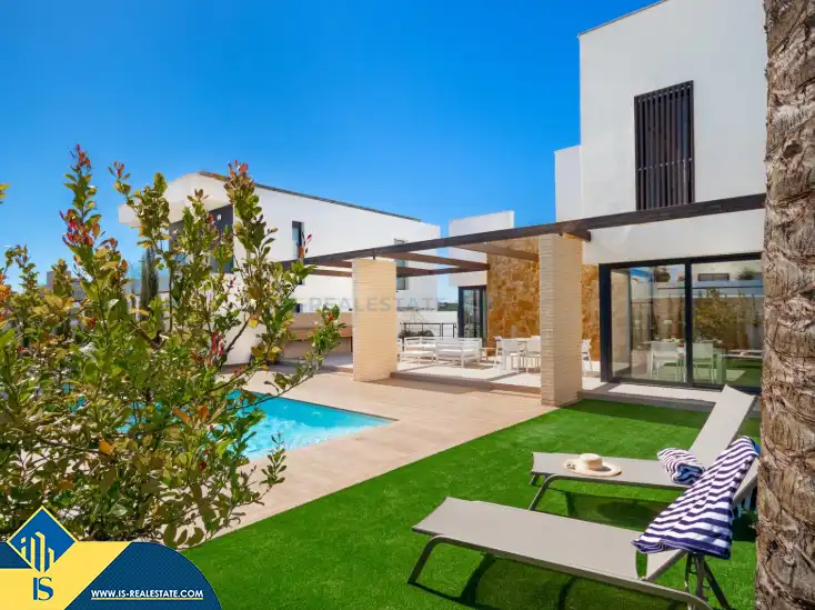 Detached house with pool for sale in Orihuela Costa, imagen 2