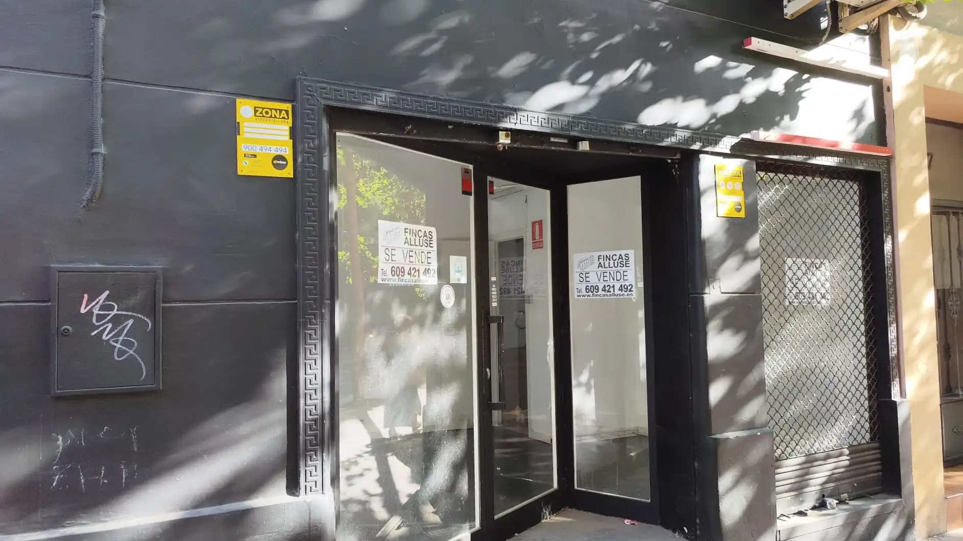 Local en venda en Zaragoza amb Aire condicionat