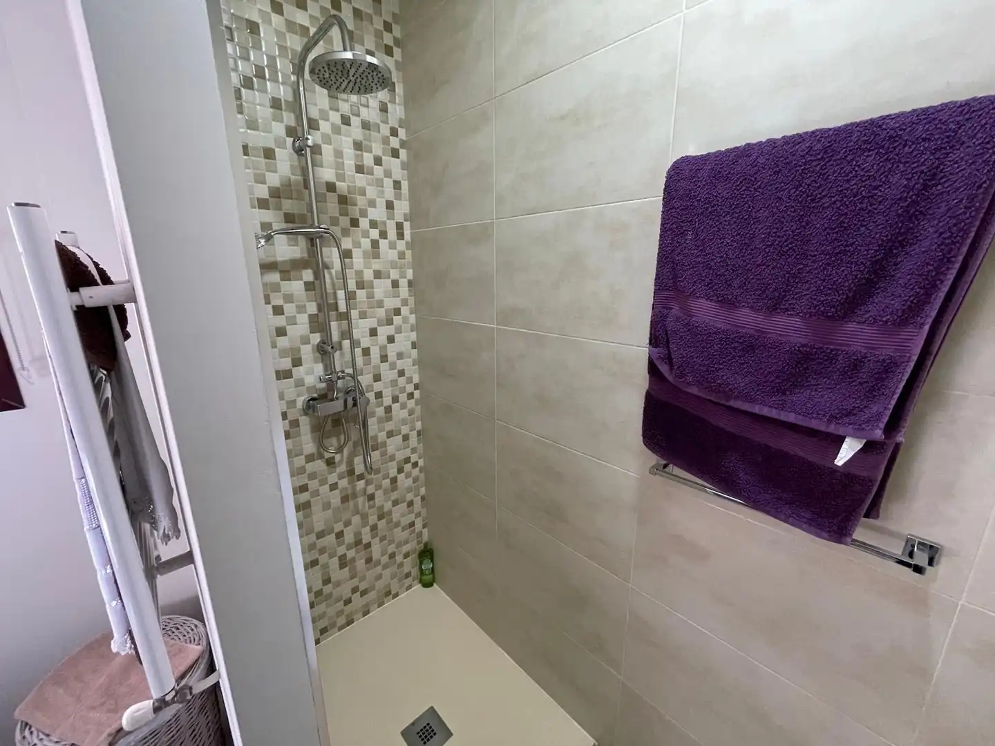 Baño de Casa o chalet en venta en Jaraíz de la Vera con Aire acondicionado, Calefacción y Jardín privado