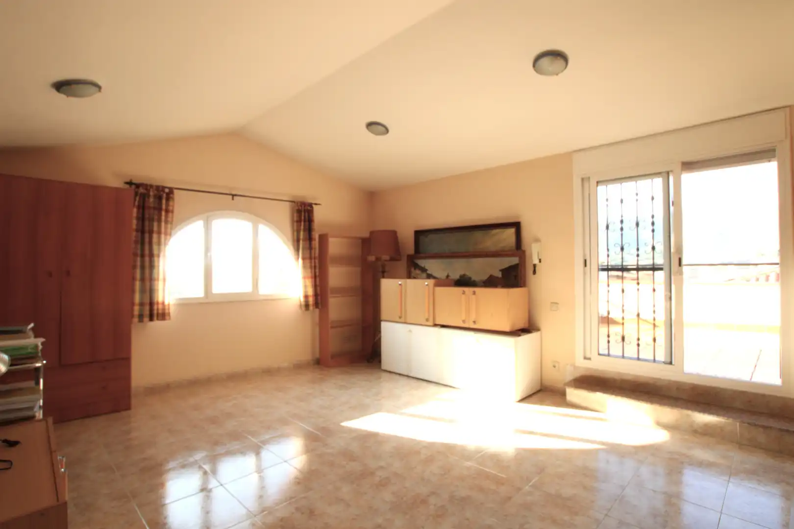 House with balcony for sale in Nucli Urbà, imagen 25