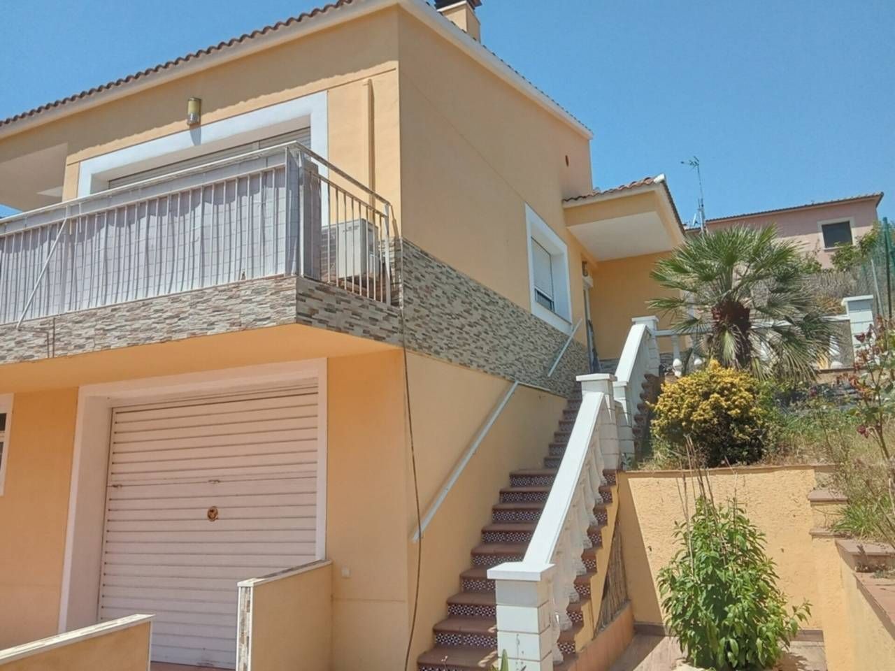 Vista exterior de Casa o xalet en venda en Tordera amb Jardí privat