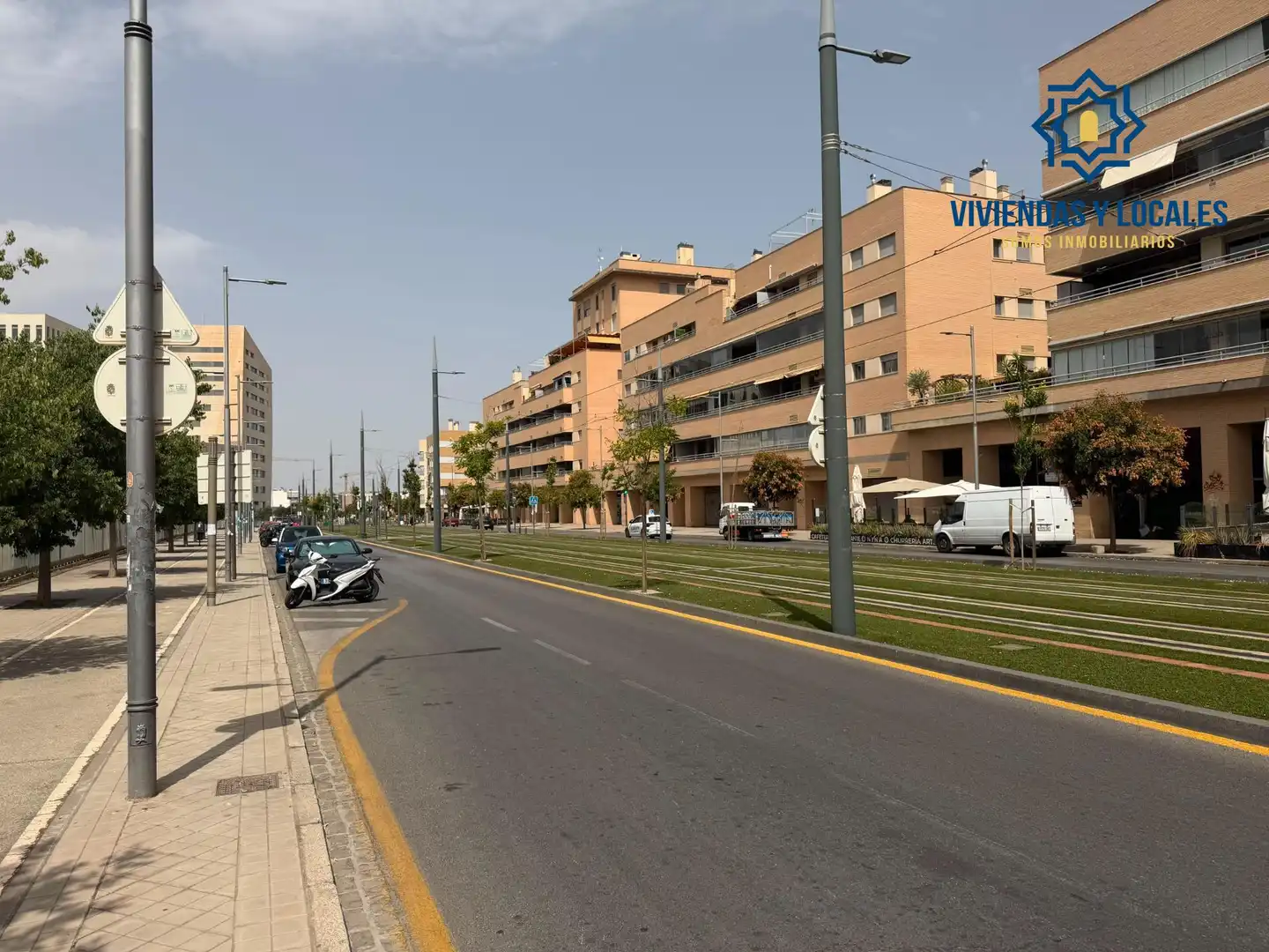 Local de alquiler en Avenida de la Ilustración, 67, Campus de la Salud