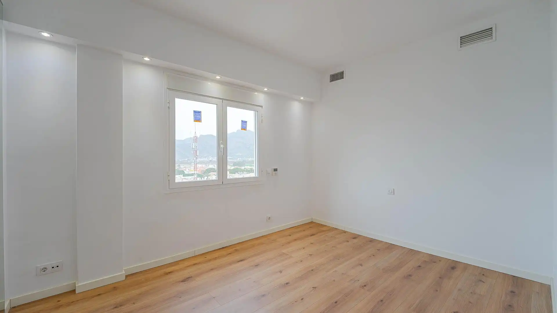 Dormitori de Àtic en venda en Orihuela amb Aire condicionat, Calefacció i Parquet